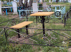 Стол и лавка 10